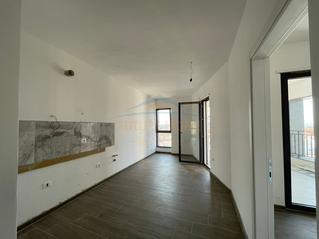 Rent, Apartment 2+1+2, Ndregjoni Complex, Tirana