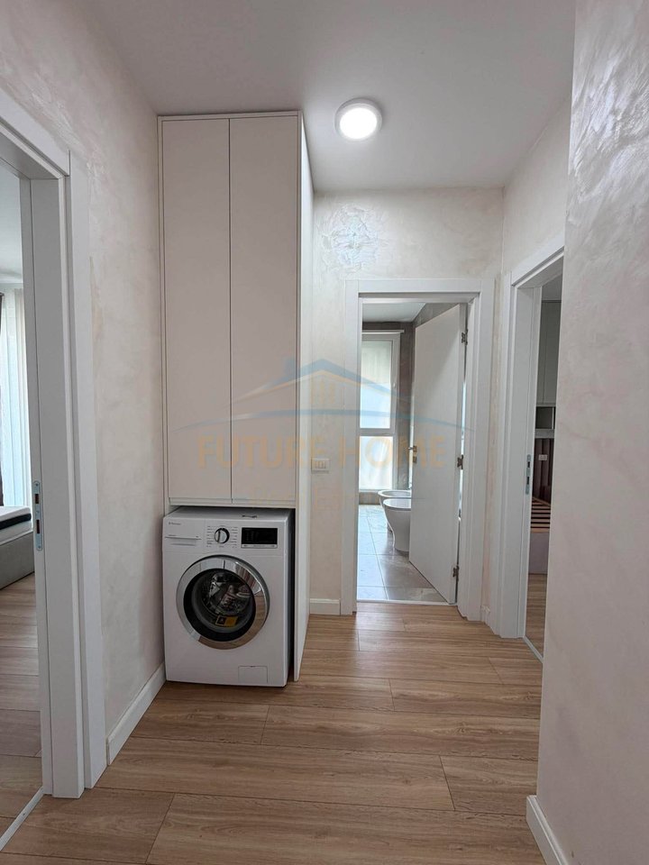 Shitet, Apartament 2+1+2 + Post Parkimi, Fiori di Bosco