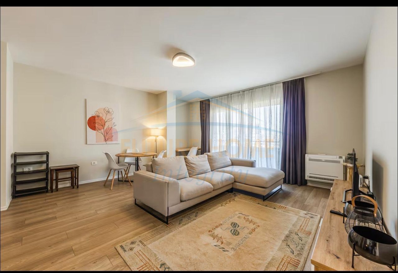 Affitto, Appartamento 2+1, Ministero degli Esteri, Tirana.