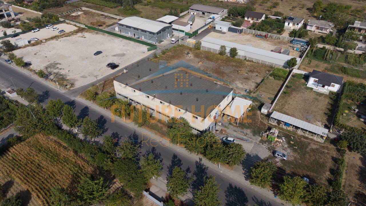 Qera, Kapanon, Valias, Tiranë.