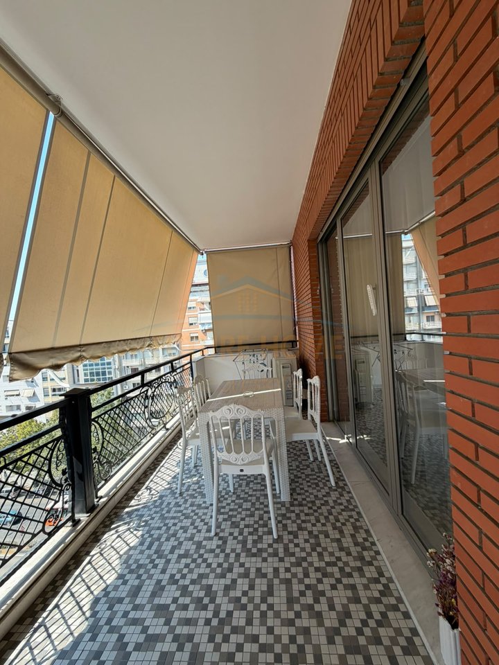 Rent, Apartment 2+1+2, Delijorgji Complex!