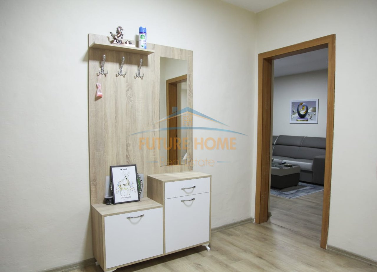 Qera , Apartament 2+1, Rruga Kongresi i Manastirit, Tirane.