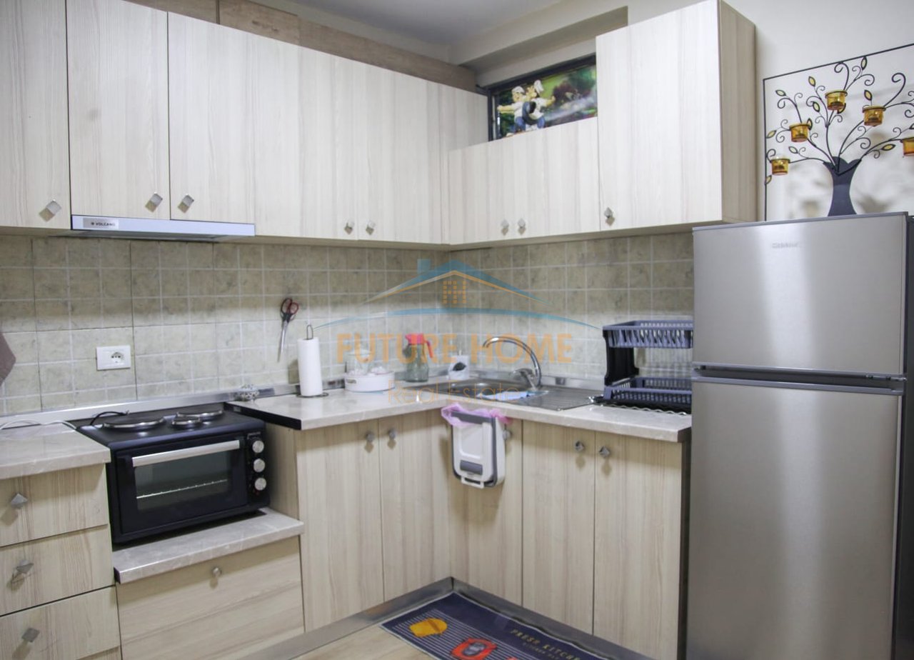 Qera , Apartament 2+1, Rruga Kongresi i Manastirit, Tirane.