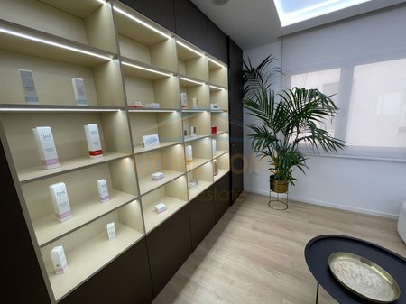 Qera, Apartament  4+1+2, Bllok, Tirane.