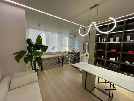 Qera, Apartament  4+1+2, Bllok, Tirane.