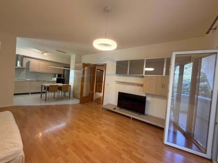 Qera, Apartament 2+1+2, Liceu Artistik