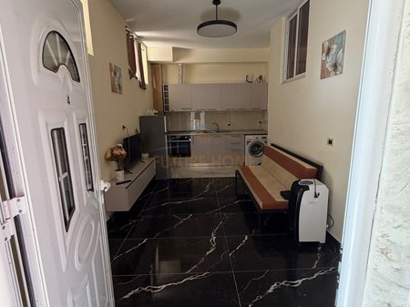 Qira, Apartament 1+1, Alidemi, Tirane.