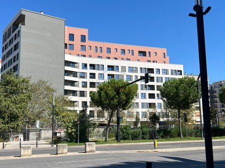 Shitet, Apartament 2+1+2, Bulevardi i Ri, Tirane
