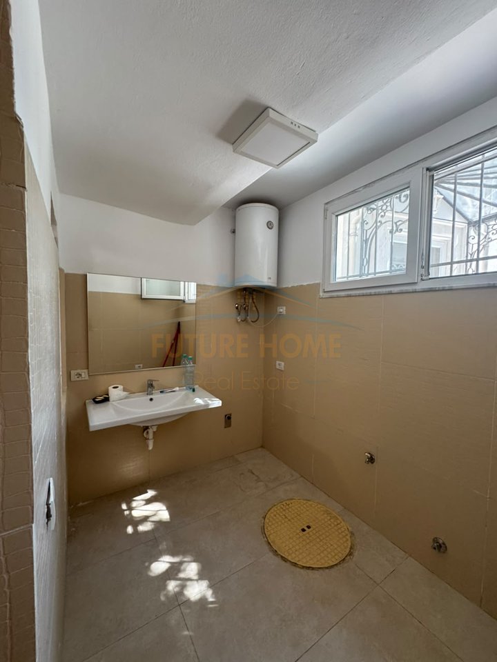 Shitet, Apartament 1+1, Selvia, Tirane