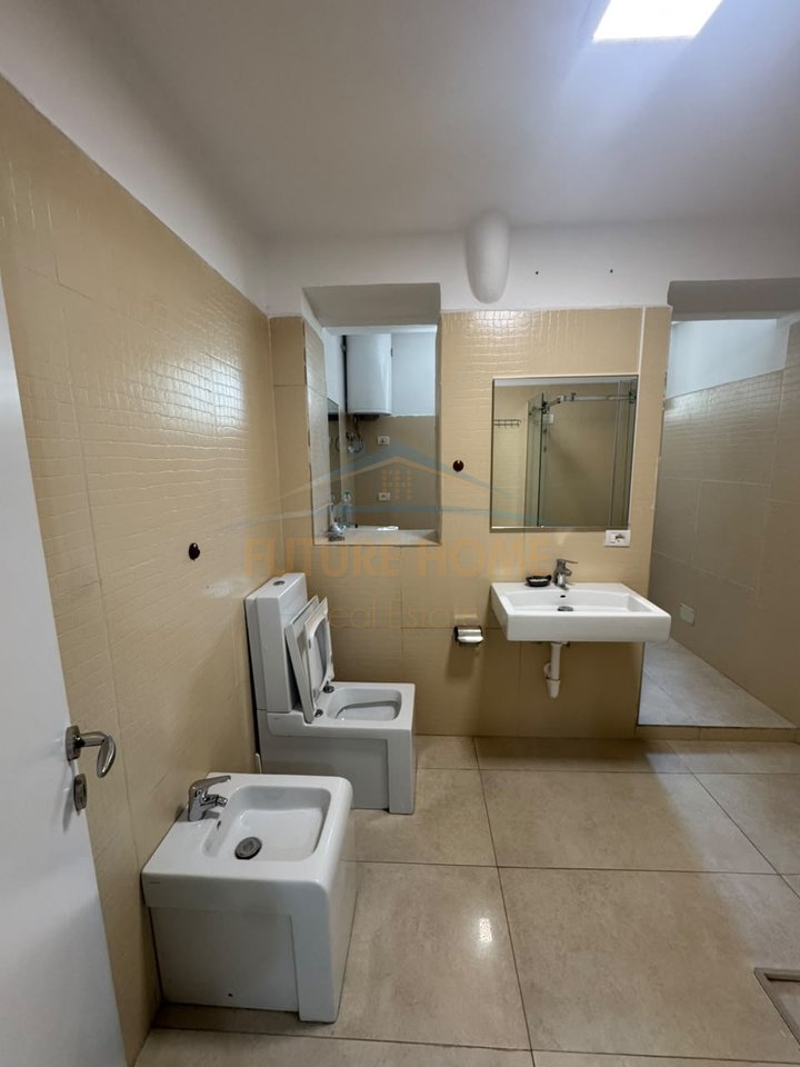 Shitet, Apartament 1+1, Selvia, Tirane