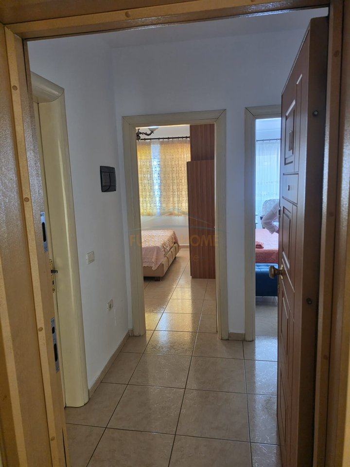 Shitet,Apartament 1+1,Unaza e Re,Tirane.