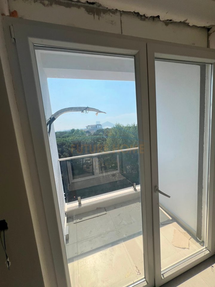 Shitet, Apartament 1+1, Mali Robit, Golem