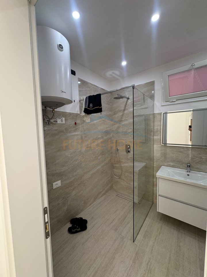 Rent, 2+1+2 Space for Offices, Kosovars Street