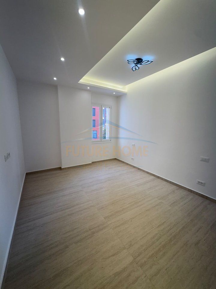 Rent, 2+1+2 Space for Offices, Kosovars Street