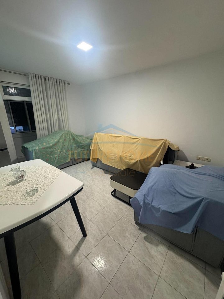 Shitet, Apartament 1+1, Pranë Shkollës "Sabaudin Gabrani", 21 Dhjetori