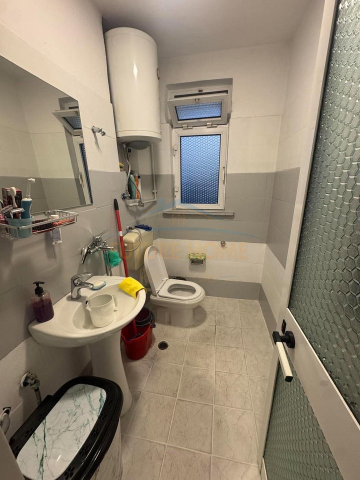 Shitet, Apartament 1+1, Pranë Shkollës "Sabaudin Gabrani", 21 Dhjetori