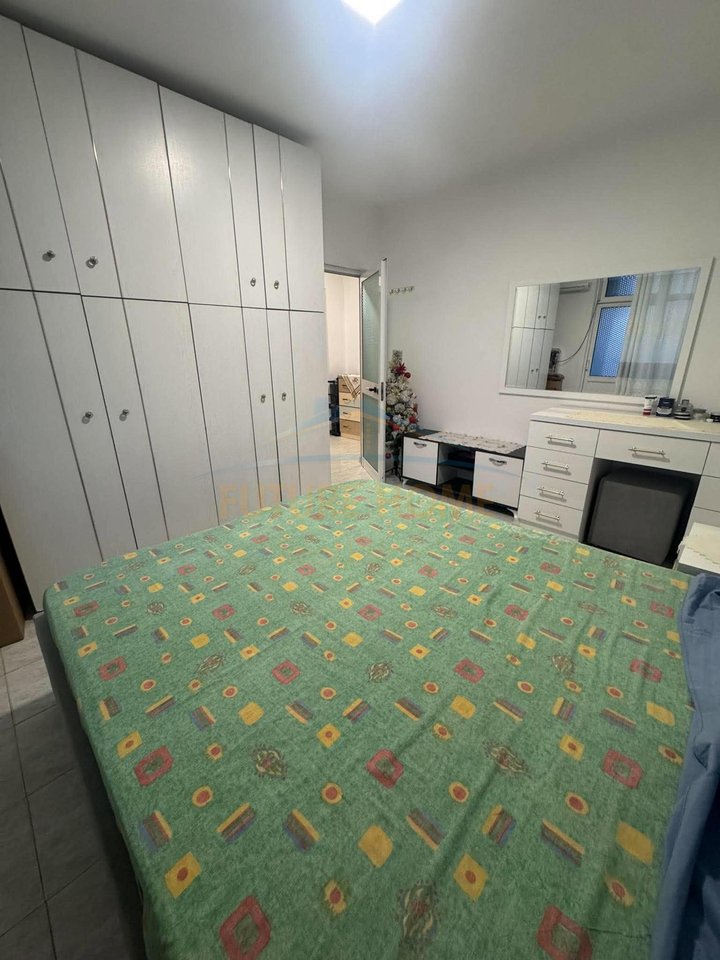 Shitet, Apartament 1+1, Pranë Shkollës "Sabaudin Gabrani", 21 Dhjetori