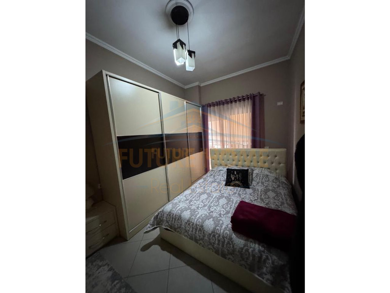 Shitet Apartament 2+1+2 , Unaza e Re , Tiranë