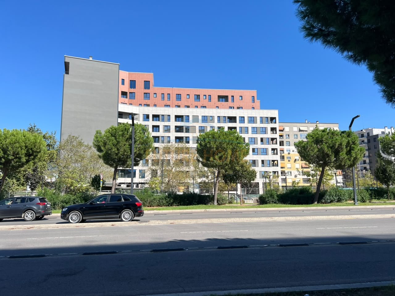 In vendita, Appartamento 2+1+2+Posto Auto, New Boulevard, Tirana