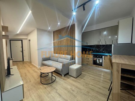 Qira, Apartament 2+1  i konvertuar, Residenca Kodra e Diellit