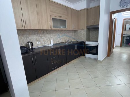 Qera, Apartament 2+1+2+parkim, Don Bosko, Tiranë.