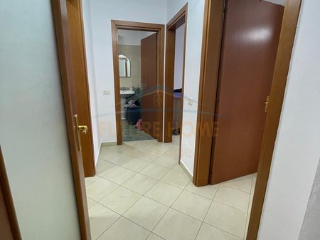 Qera, Apartament 2+1+2+parkim, Don Bosko, Tiranë.