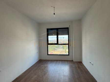 Qera, Apartament 1+1, Kinostudio, Tiranë