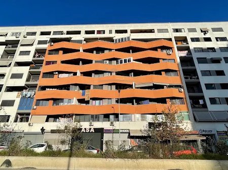 Shiten , 2 Apartamente 1+1,  Bulevardit Migjeni, Unaza e Re.