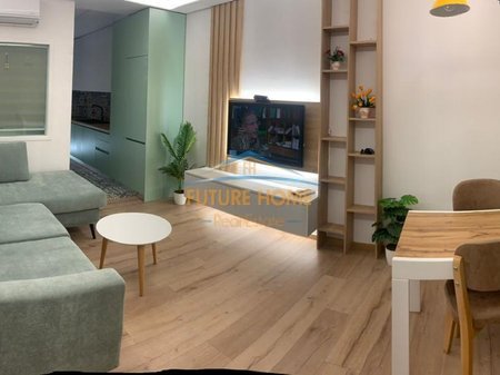 Qera, Apartament 1+1,Komuna Parisit, Tirane.
