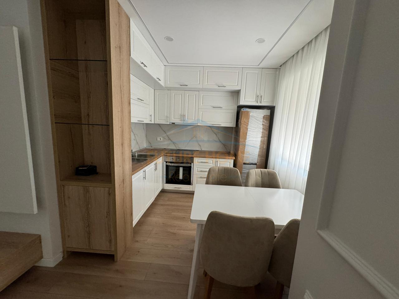 Shitet, Apartament 2+1, Uji i Ftohtë, Vlorë