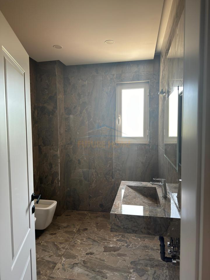 Shitet, Apartament 2+1, Uji i Ftohtë, Vlorë