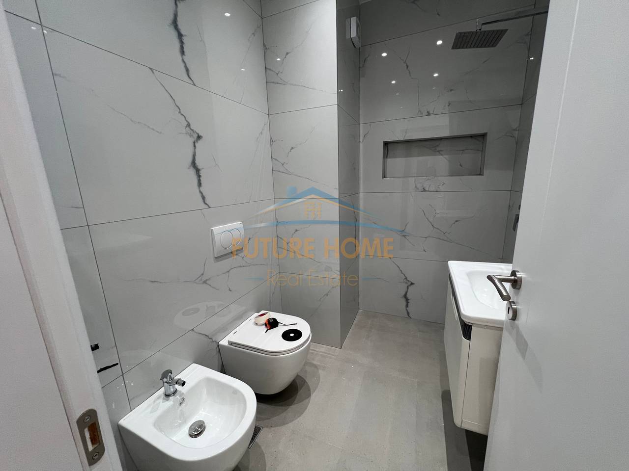 Qera Apartament 2+1+2, Rruga Jordan Misja, Tiranë