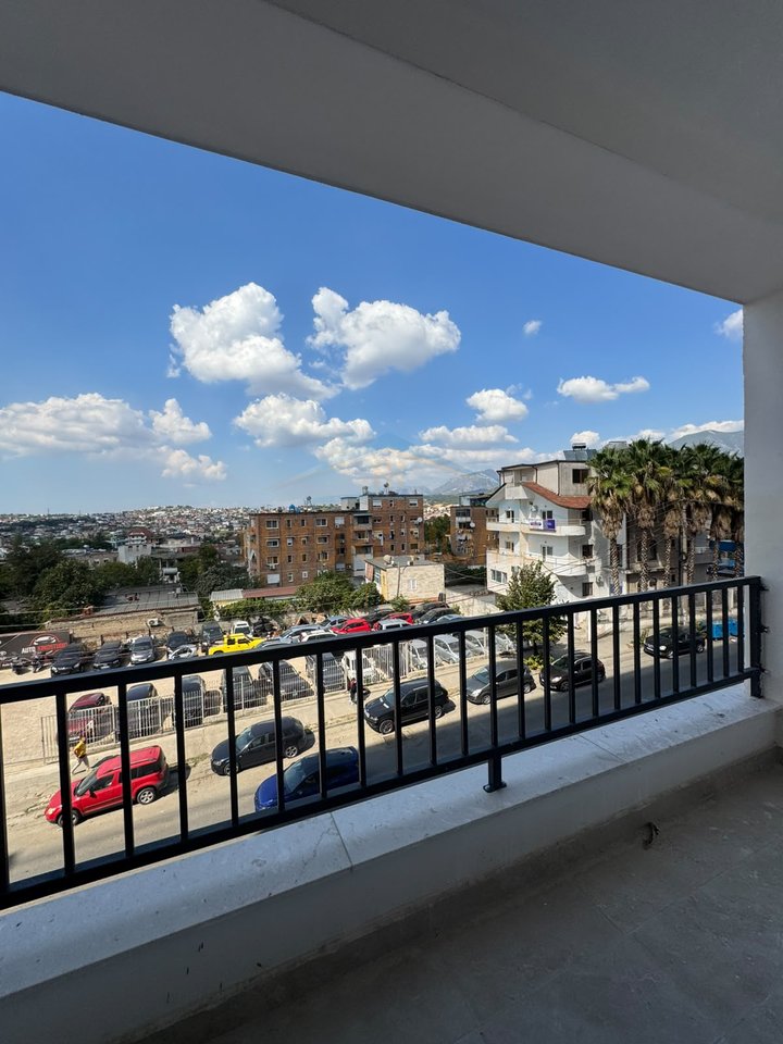 Qera, Apartament 1+1, Kinostudio, Tiranë