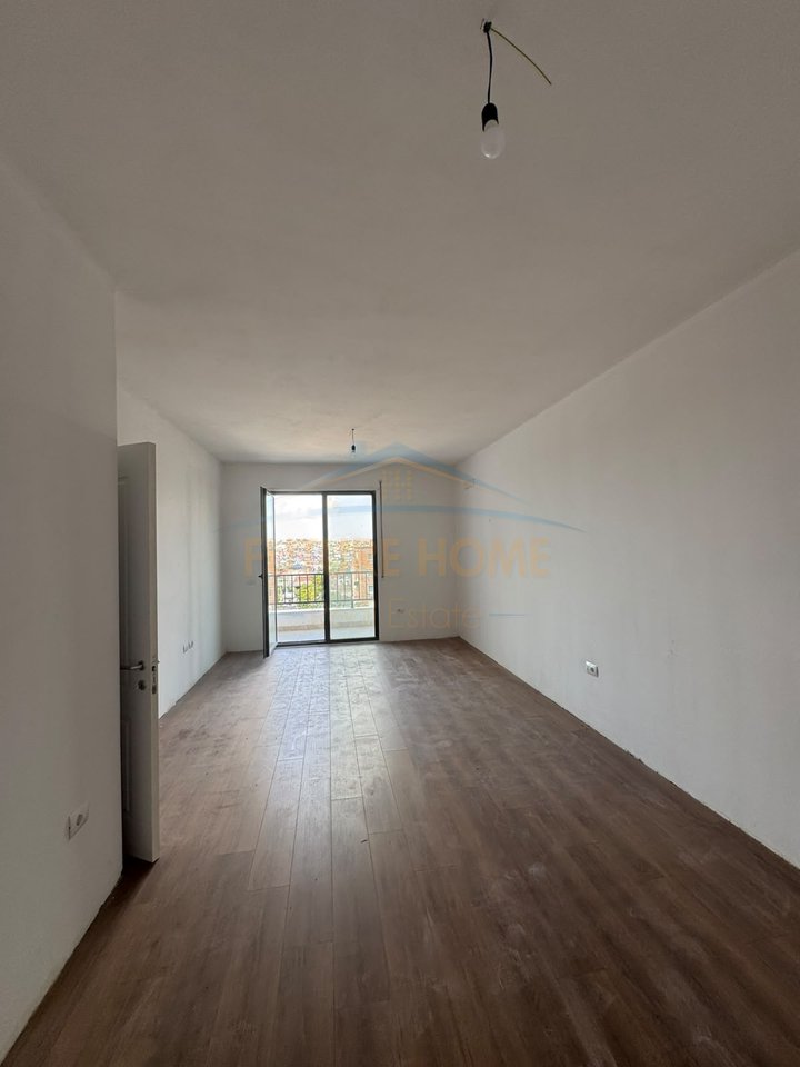 Qera, Apartament 1+1, Kinostudio, Tiranë