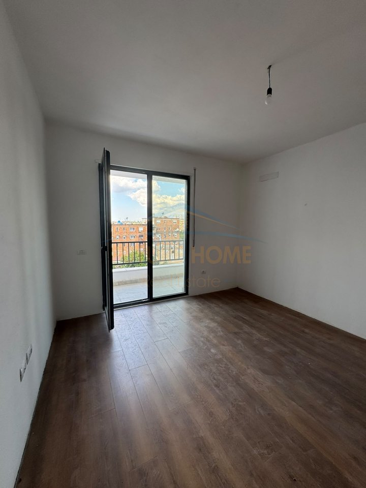 Qera, Apartament 1+1, Kinostudio, Tiranë