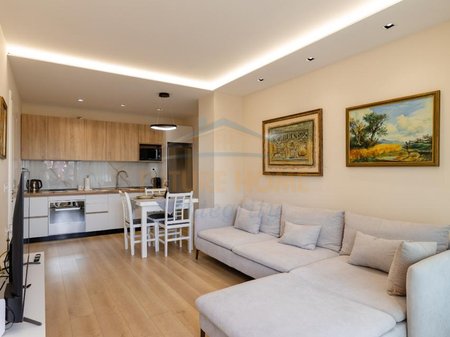 Qera, Apartament 1+1, Selvia, Tiranë.