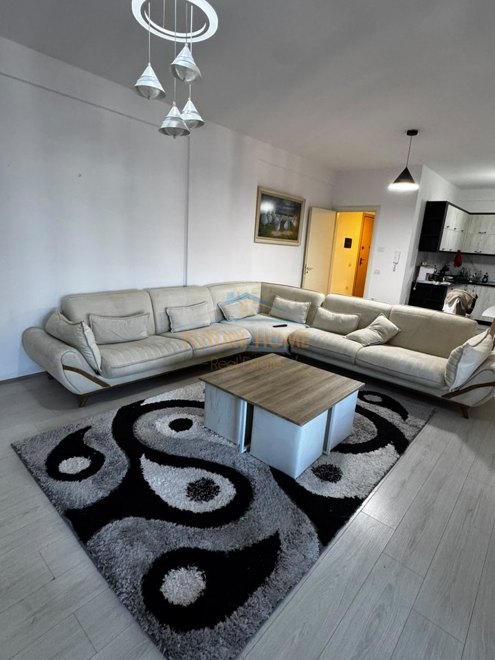 Qera, Apartament 2+1+2+Post Parkimi, Green City, Unaza e Re, Tiranë