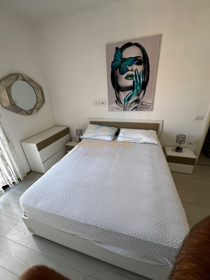 Qera, Apartament 2+1+2+Post Parkimi, Green City, Unaza e Re, Tiranë