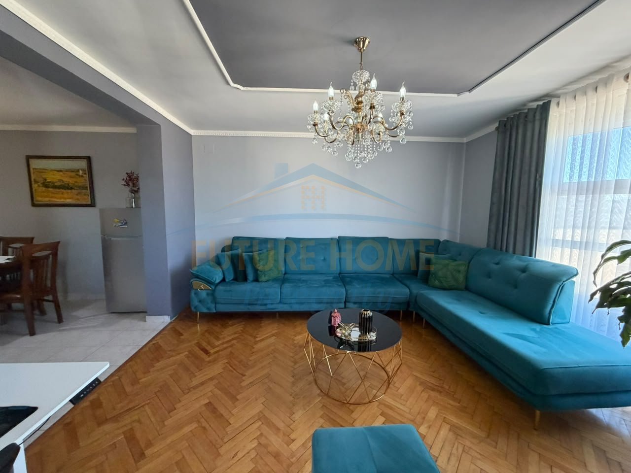 Shitet, Apartament 2+1, Rruga e Dibrës, Tiranë.