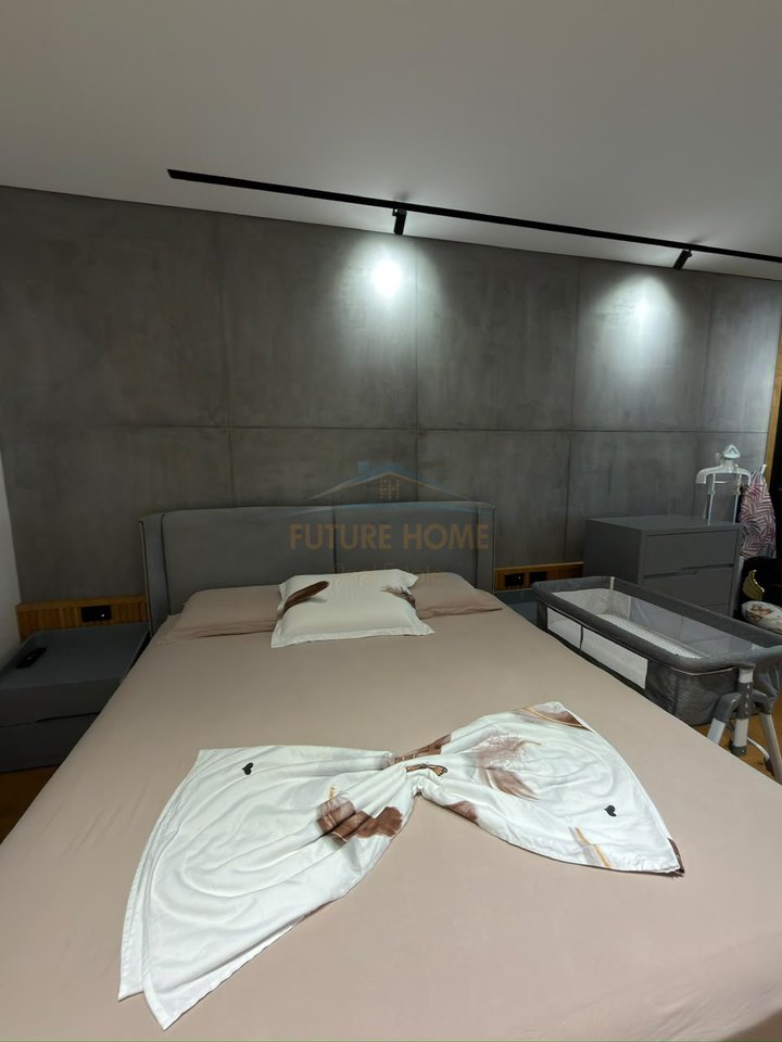 Shitet, Apartament 2+1+2+ Post Parkimi,  G&amp;P Residence, Selite, Tiranë