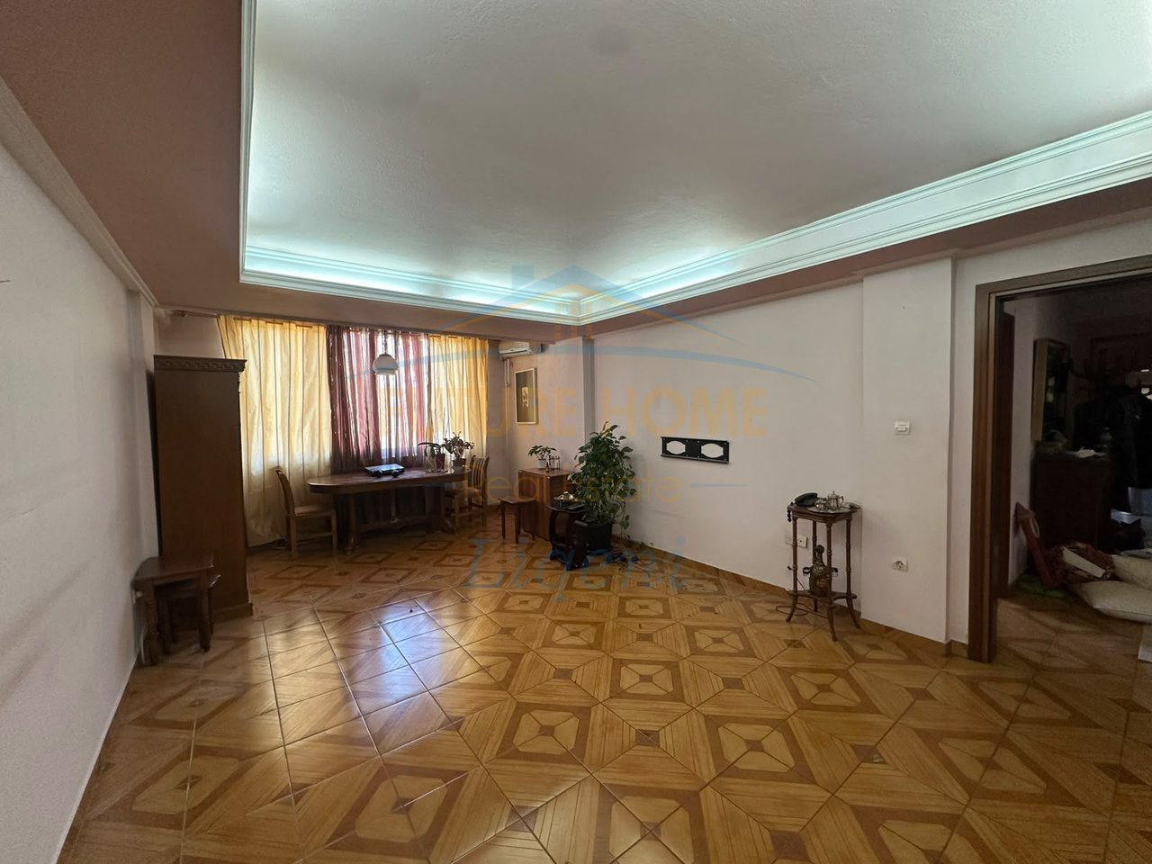 In vendita, Appartamento 2+1, Blloku