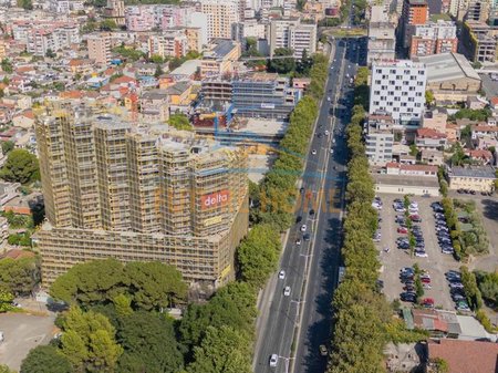 Shitet, Apartament 3+1+2, Colonnade Building, Rruga Dritan Hoxha.