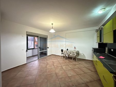 Qera, Apartament 2+1, Rruga Myslym Shyri, Tirane .