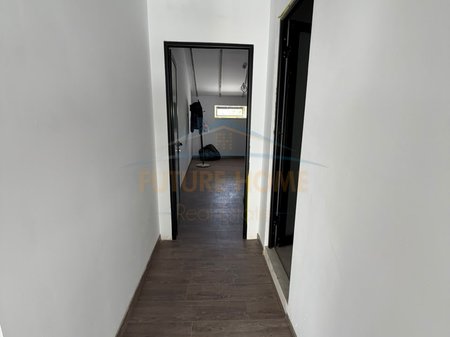 Shitet, Apartament 1+1, Ish Ekspozita, Tiranë.