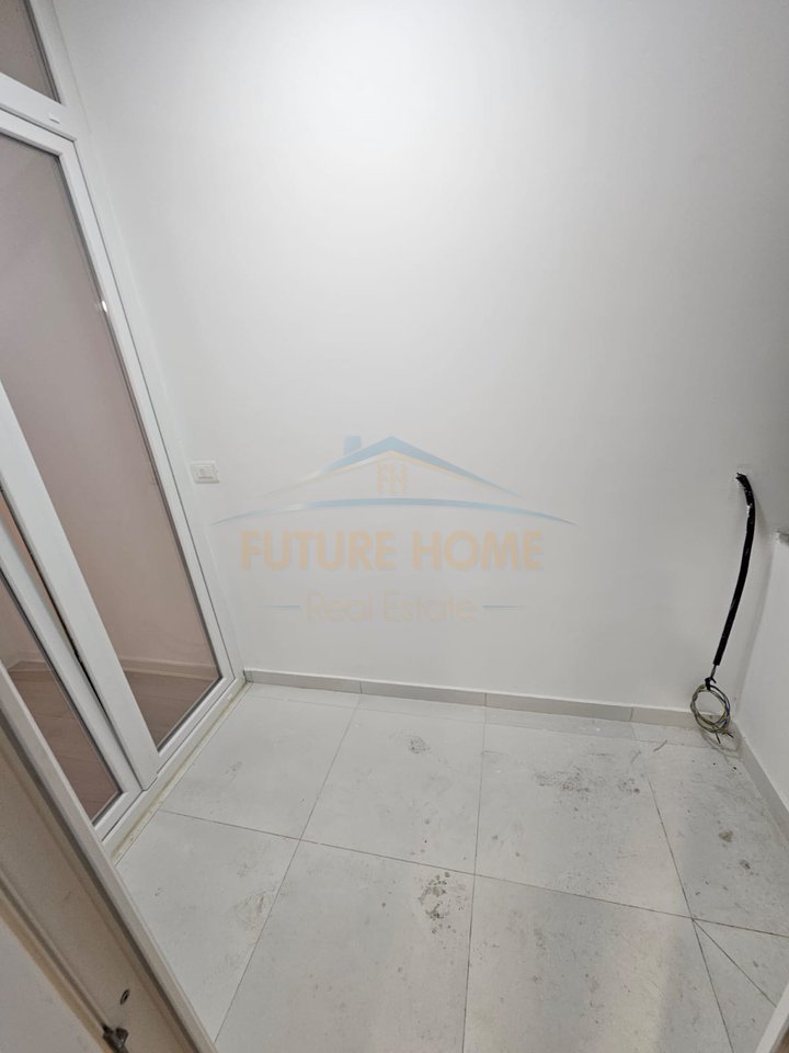 For sale, 2+1 Apartment, Train Station, Tirana