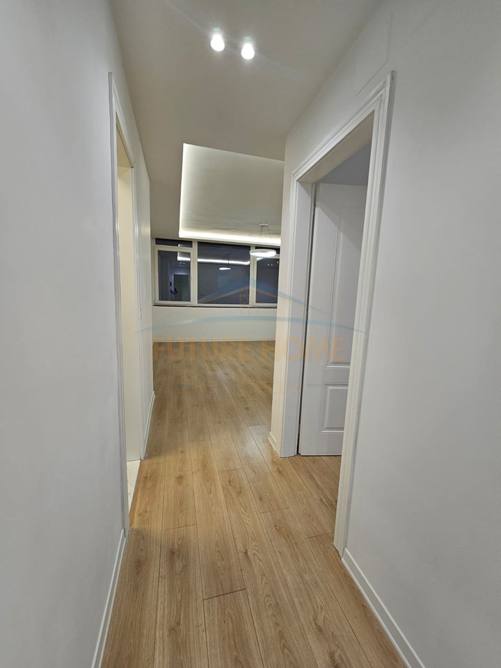 For sale, 2+1 Apartment, Train Station, Tirana