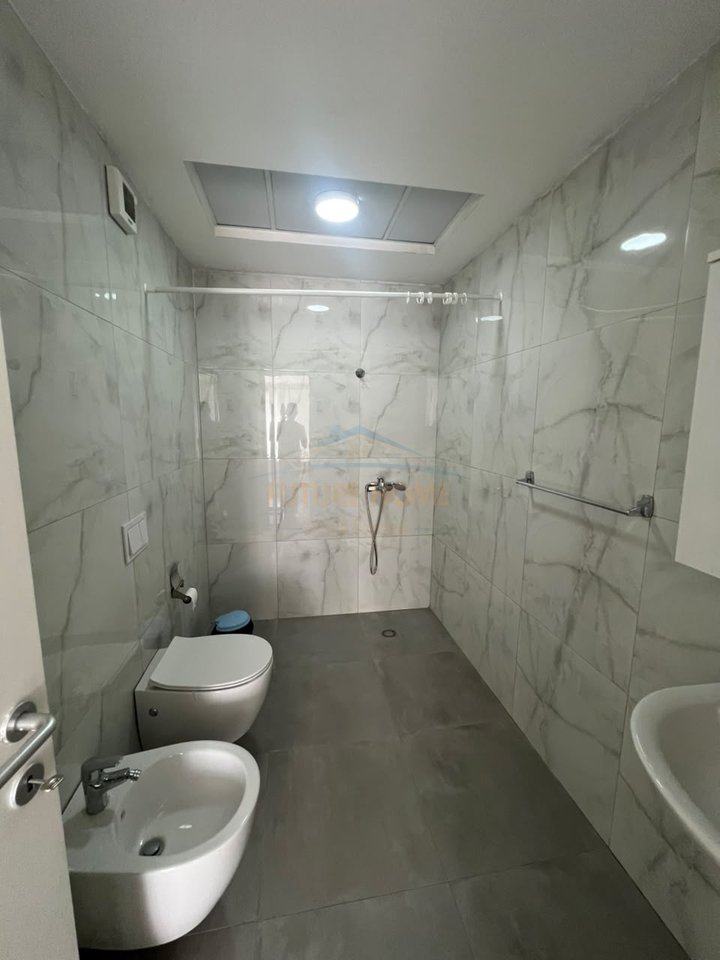 Shitet, Apartament 2+1+2, Kompleksi Fiori Di Bosco, Tirane