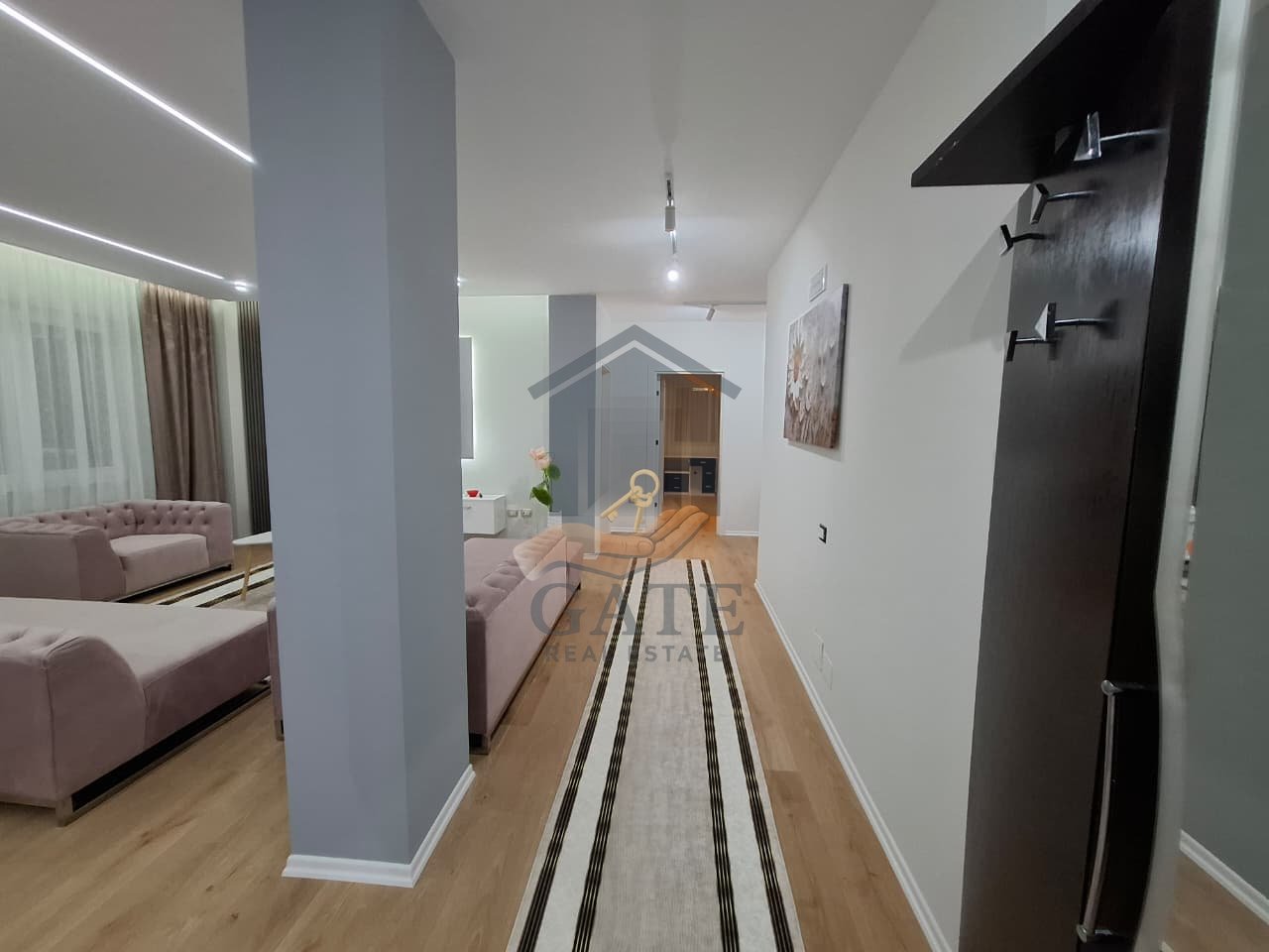 Shitet, Apartament 3+1+2+2,  Prane Markates, Durres!