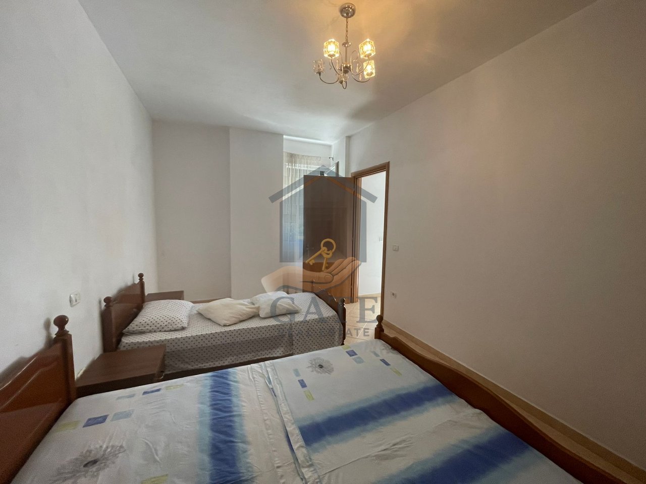 Shitet, Apartament 1+1 Shkembi i Kavajes, Durres