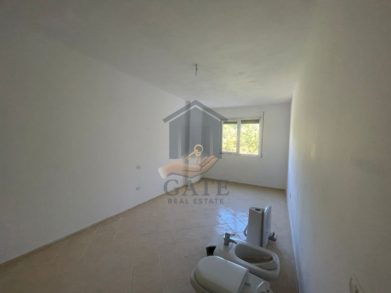 Shitet, Apartament 2+1 Shkembi i Kavajes, Durres